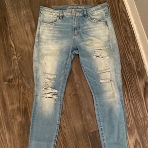 American eagle ripped jeans